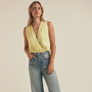 NWOT Favorite Daughter The Sleeveless Date Blouse XS Limeade